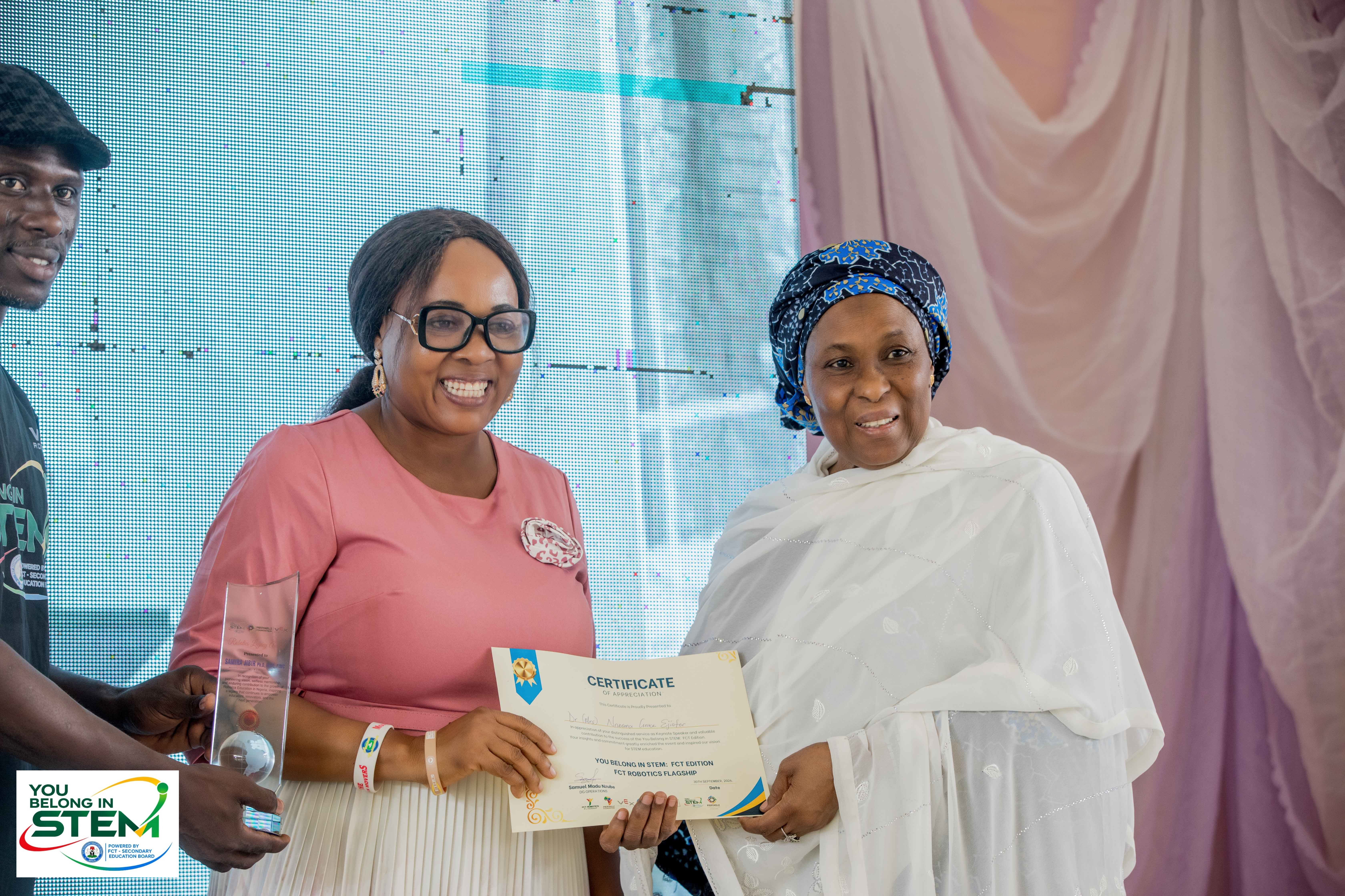 Award presented to the National President of NAPPS by the Director of FCT-SEB at the You Belong in STEM FCT Edition launch